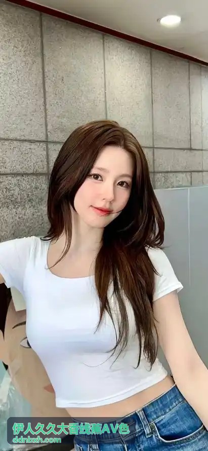 未来影院午夜理论片：科技重塑深夜观影新体验